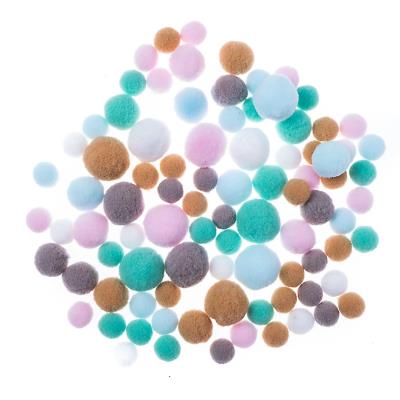 Pompony pluszowe frosty pastelowe mix 90 szt.. Wydawca: DP CRAFT. SmakLiter.pl Opakowanie Pompony pluszowe frosty pastelowe mix 90 szt.