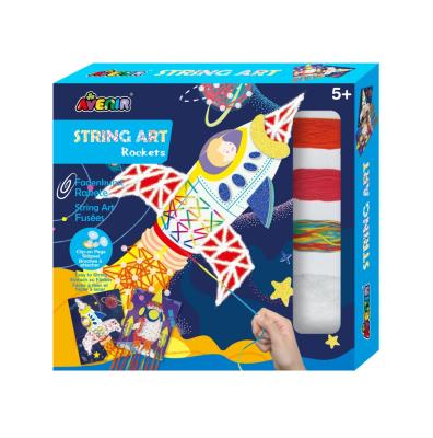 Przeplatanka- rakieta. Wydawca: Russell. SmakLiter.pl Opakowanie Przeplatanka- rakieta