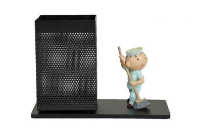 Przybornik biurkowy z figurką: Lolek Marynarz. Wydawca: Tisso-Toys. SmakLiter.pl Opakowanie Przybornik biurkowy z figurką: Lolek Marynarz