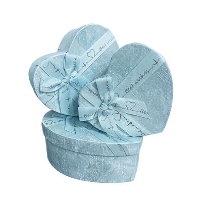 Opakowanie Pudełko kartonowe ozdobne na prezenty 17.5x14x6.5 cm serce  310381792