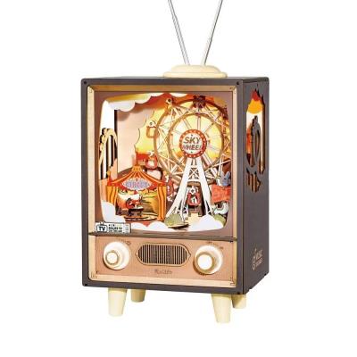Opakowanie Puzzle Drewniane 3D Pozytywka Telewizor retro