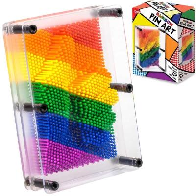 Opakowanie Rainbow Pin Art. Szpilkowy obraz 3D