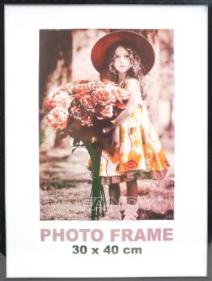 Opakowanie Ramka Simple 30x40cm czarna