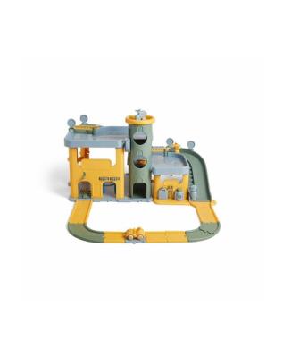 Re-Line Garaż dwupoziomowy. Wydawca: Viking Toys. SmakLiter.pl Opakowanie Re-Line Garaż dwupoziomowy