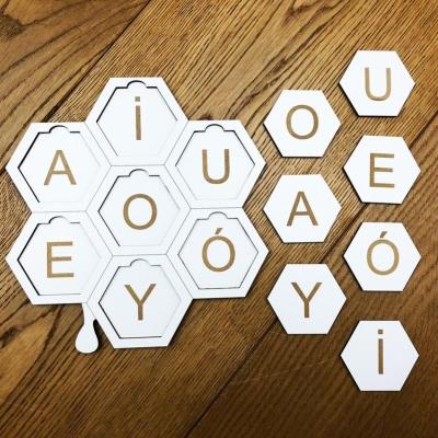 Opakowanie Samogłoski - plaster miodu