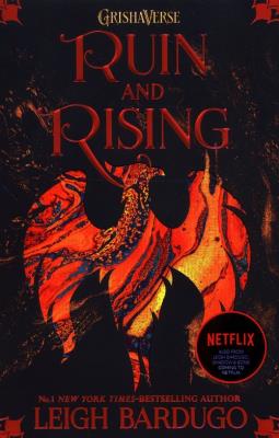 Shadow and Bone: Ruin and Risi. Autor: Bardugo Leigh. SmakLiter.pl Okładka książki Shadow and Bone: Ruin and Risi