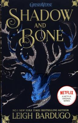 Shadow and Bone: Shadow and Bo. Autor: Bardugo Leigh. SmakLiter.pl Okładka książki Shadow and Bone: Shadow and Bo