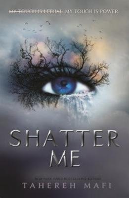 SHATTER ME_SHATTER. Autor: Tahereh Mafi. SmakLiter.pl Okładka książki SHATTER ME_SHATTER