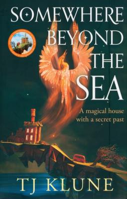 Somewhere Beyond the Sea. Autor: Tj Klune. SmakLiter.pl Okładka książki Somewhere Beyond the Sea