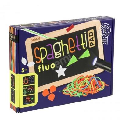 Spaghetti Fluo. Wydawca: Remi. SmakLiter.pl Opakowanie Spaghetti Fluo