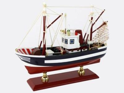 Opakowanie Statek kolekcjonerski Okręt drewn. kuter rybacki