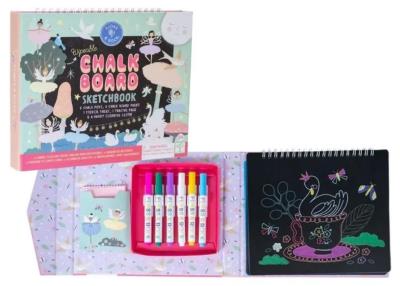 Opakowanie Szkicownik z kredowymi pisakami baletnice