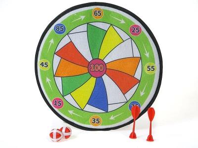 Tarcza z rzutkami na rzep. Wydawca: ADAR. SmakLiter.pl Opakowanie Tarcza z rzutkami na rzep