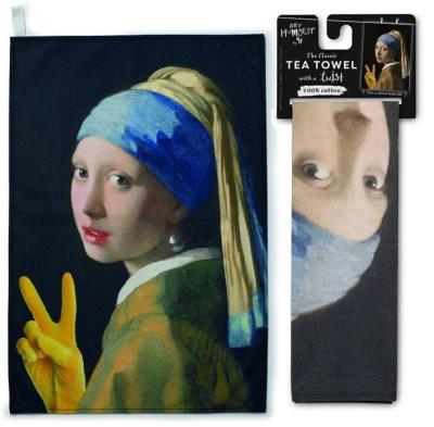 Tea Towels ręcznik kuchenny Dziewczyna z perłą. Wydawca: IF. SmakLiter.pl Opakowanie Tea Towels ręcznik kuchenny Dziewczyna z perłą