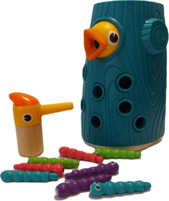 Top Bright magnetyczna gra Nakarm Ptaszka ciemny. Wydawca: Playme. SmakLiter.pl Opakowanie Top Bright magnetyczna gra Nakarm Ptaszka ciemny