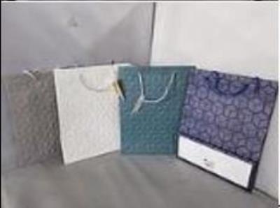 Opakowanie Torebka prezentowa 32x26x10cm MIX