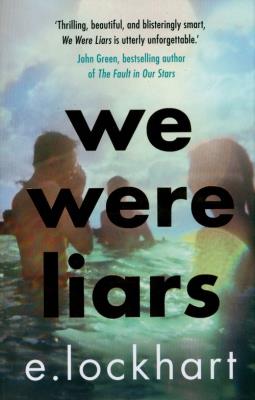 We Were Liars The award-winnin. Autor: E. Lockhart. SmakLiter.pl Okładka książki We Were Liars The award-winnin