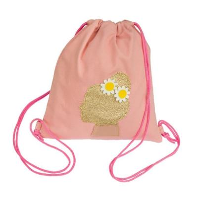 Worko-plecak dziewczynka. Wydawca: Coralico. SmakLiter.pl Opakowanie Worko-plecak dziewczynka