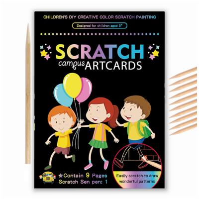 Wydrapywanka Po szkole. Wydawca: Tobby. SmakLiter.pl Opakowanie Wydrapywanka Po szkole