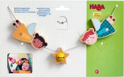 Zawieszka do wózka Aniołowie Stróżowie. Wydawca: Haba. SmakLiter.pl Opakowanie Zawieszka do wózka Aniołowie Stróżowie