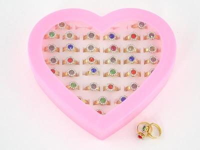 Opakowanie Zestaw 36 pierścionków z oczkiem