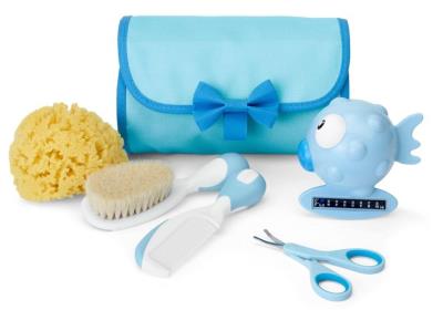 Opakowanie Zestaw akcesoriów do higieny i kąpieli nieb 0m+