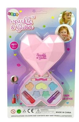 Opakowanie Zestaw do makijażu Serce