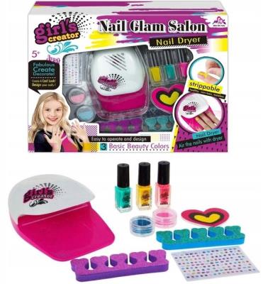 Zestaw do ozdabiania paznokci z lampą. Wydawca: Rastar. SmakLiter.pl Opakowanie Zestaw do ozdabiania paznokci z lampą