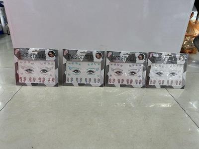 Opakowanie Zestaw do zdobienia twarzy diamenciki MIX