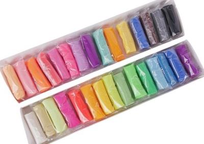 Opakowanie Zestaw lekkiej ciastoliny 30szt