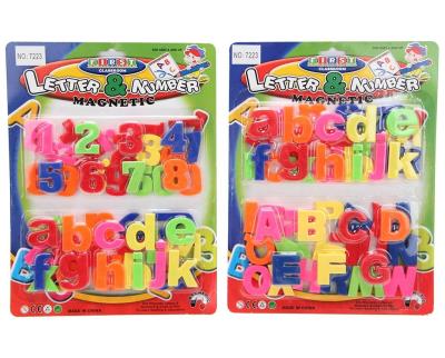 Opakowanie Zestaw literek i cyferek magnetycznych MIX