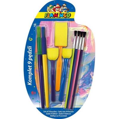 Zestaw pędzli 9szt. Wydawca: Titanum. SmakLiter.pl Opakowanie Zestaw pędzli 9szt