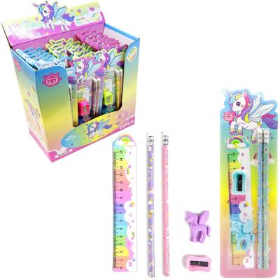 Opakowanie Zestaw przyborów szkolnych z motywem jednorożca
