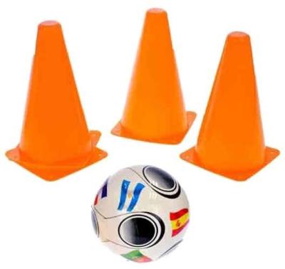 Opakowanie Zestaw sportowy z piłką i pachołkami