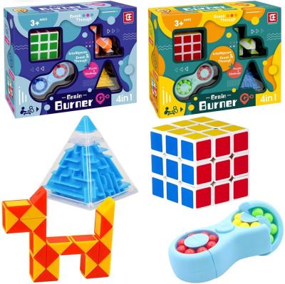 Opakowanie Zestaw układanek logicznych kostka 4szt