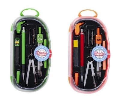 Zestaw z cyrklem 9 elementów. Wydawca: Koh-I-Noor. SmakLiter.pl Opakowanie Zestaw z cyrklem 9 elementów