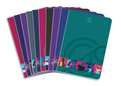 Zeszyt A5 64K kratka All Singing pakiet 10 sztuk mix. Wydawca: Elanders. SmakLiter.pl Opakowanie Zeszyt A5 64K kratka All Singing pakiet 10 sztuk mix