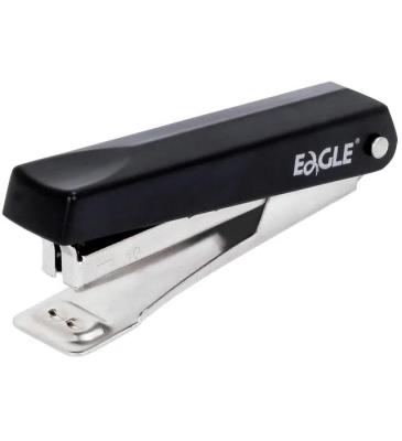 Zszywacz 1001 BDS czarny 8 kartek EAGLE. Wydawca: Eagle. SmakLiter.pl Opakowanie Zszywacz 1001 BDS czarny 8 kartek EAGLE