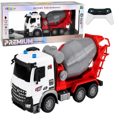 Opakowanie Betoniarka R/C ruchoma gruszka światła 1:14