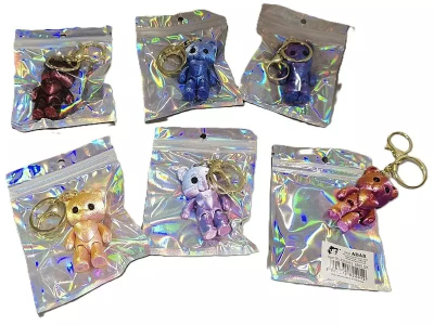 Brelok 3D miś MIX. Wydawca: ADAR. SmakLiter.pl Opakowanie Brelok 3D miś MIX