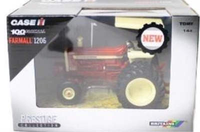 Opakowanie Britains Traktor Case IH Farmall 1206 TOMY