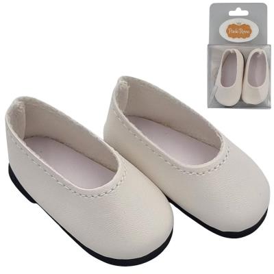 Buty dla lalek 32cm. Wydawca: Paola Reina. SmakLiter.pl Opakowanie Buty dla lalek 32cm