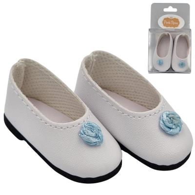 Buty dla lalek 32cm. Wydawca: Paola Reina. SmakLiter.pl Opakowanie Buty dla lalek 32cm