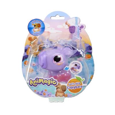 Capybara Let's Glo Animagic fioletowa. Wydawca: Goliath. SmakLiter.pl Opakowanie Capybara Let's Glo Animagic fioletowa