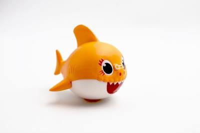 Opakowanie COMANSI figurka Baby Shark - Grandma Shark Y90244