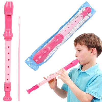 Flet plastikowy kolorowy z wyciorem. Wydawca: Trifox. SmakLiter.pl Opakowanie Flet plastikowy kolorowy z wyciorem