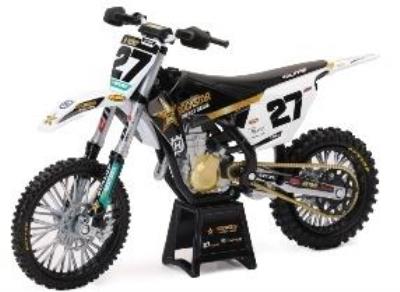 Husqvarana FC450 2022 Rockstar energy factory 1:12. Wydawca: Daffi. SmakLiter.pl Opakowanie Husqvarana FC450 2022 Rockstar energy factory 1:12