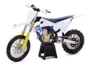 Husqvarna FC450 2019 1:12. Wydawca: Daffi. SmakLiter.pl Opakowanie Husqvarna FC450 2019 1:12
