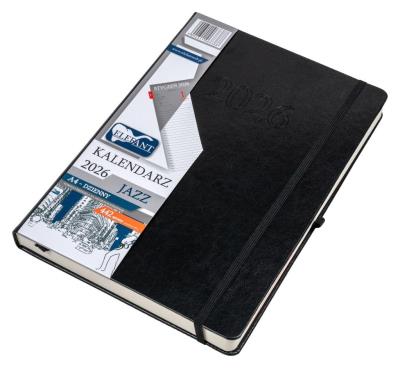 Kalendarz 2026 A4 tygodniowy Jazz czarny. Wydawca: ELEFANT. SmakLiter.pl Opakowanie Kalendarz 2026 A4 tygodniowy Jazz czarny