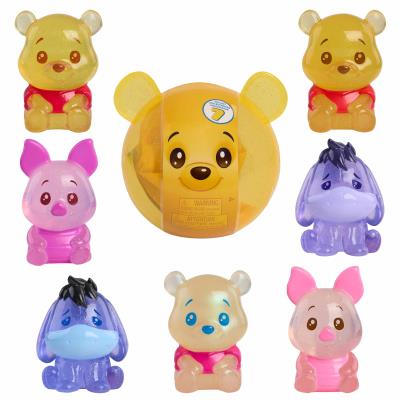 Opakowanie Kapsuła niespodzianka miękkie figurki Squishy Kubuś Puchatek 46469 1szt.mix